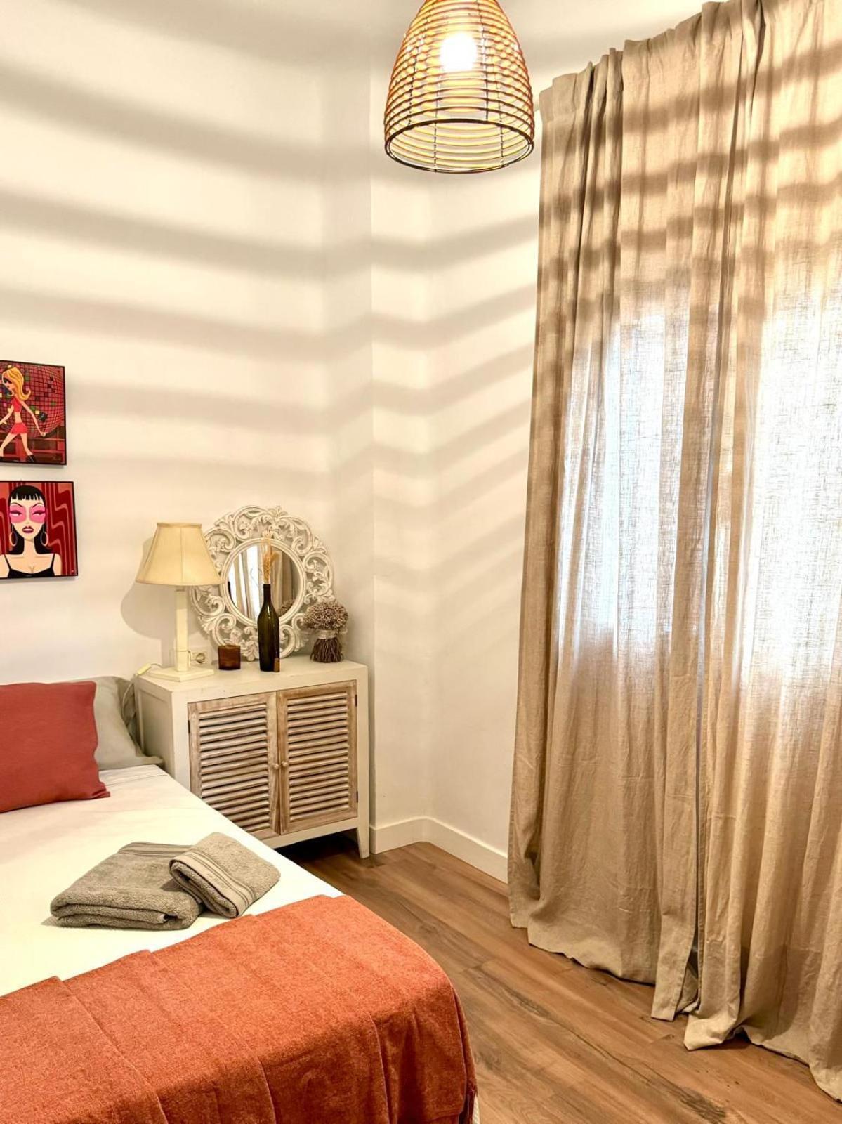 Apartamento El Rincon Del Arte Granada Centro & Desayuno Incluido Eksteriør billede